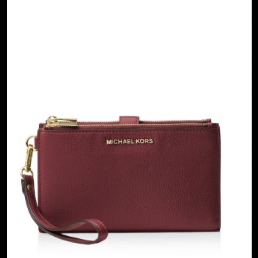 Michael Kors Adele Leather Smartphone Wallet - Picture 2 of 11